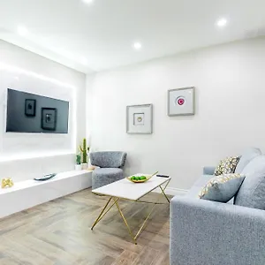  Holiday home Modern Pet-friendly Chinatown